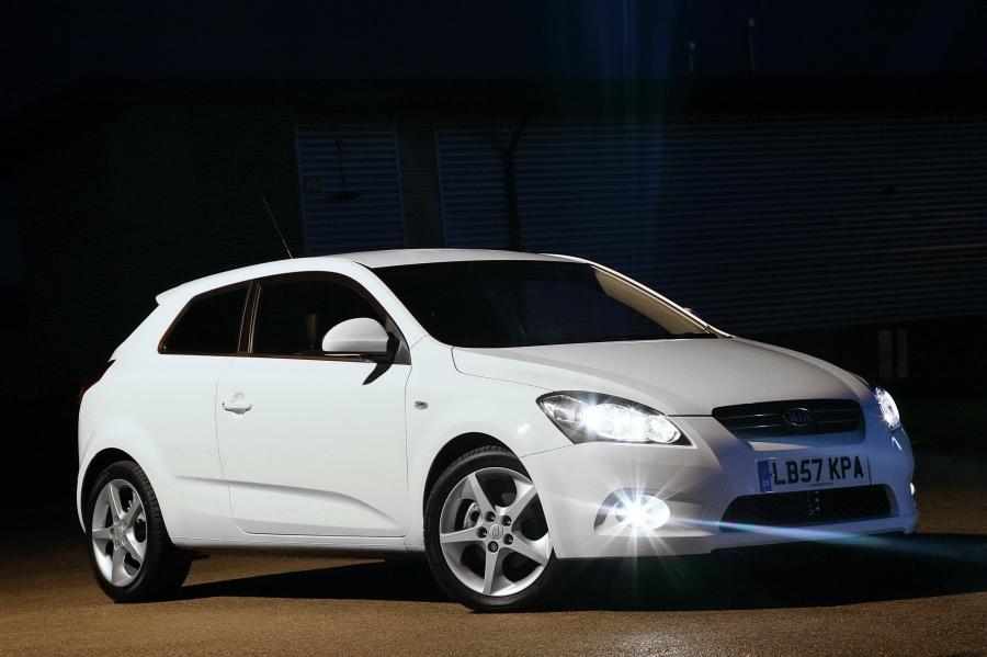  Kia pro_cee&rsquo;d 2008 года  (фото 85 из 182)